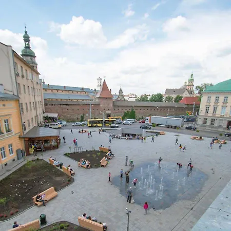 аpartments In The Center On Mitniy Square Daire *